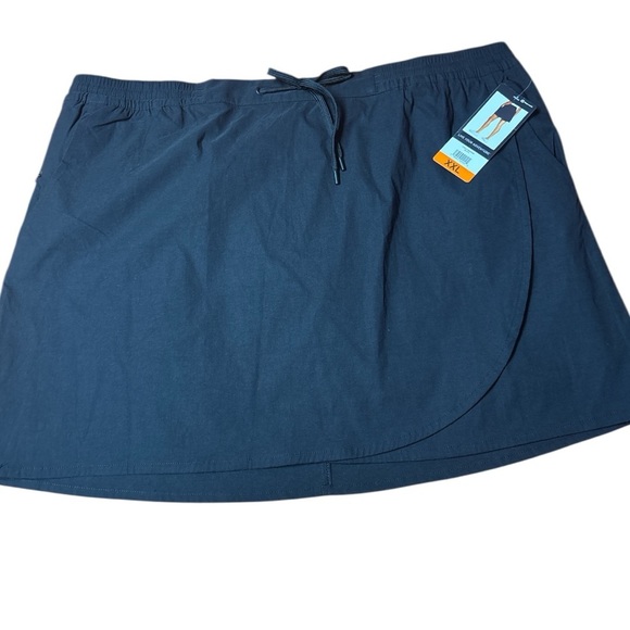 Eddie Bauer Black Skirt - Picture 2 of 7